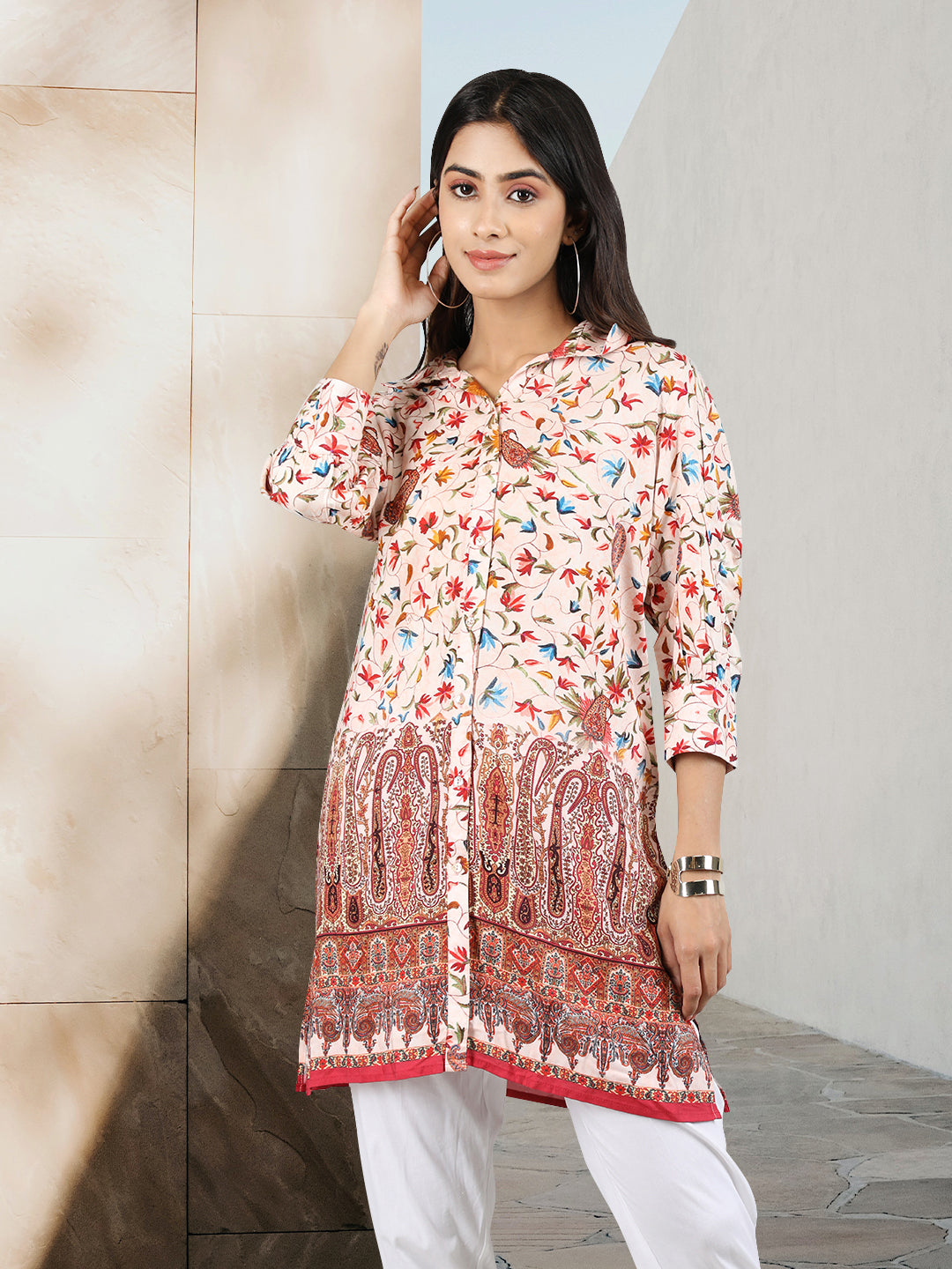 Women Printed Embroidered Kurti