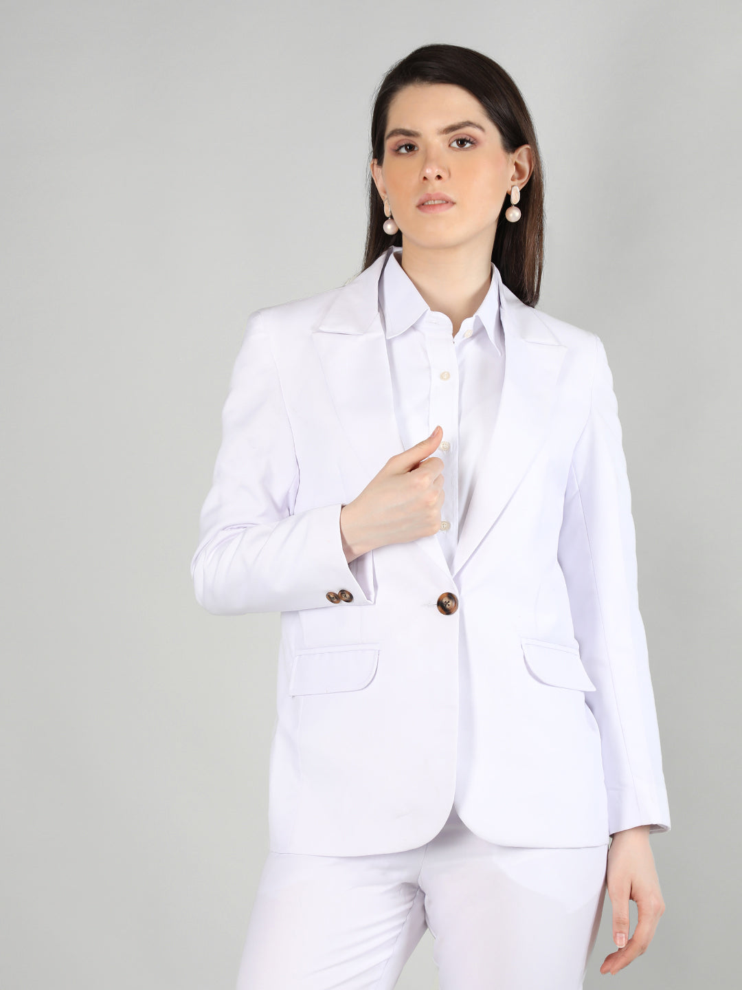 Women Solid Single-Breasted Blazer