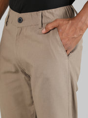 Men Slim Fit Solid Regular Trouser